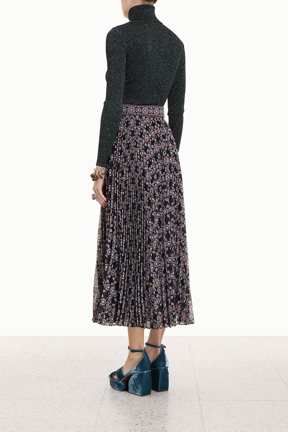 Pleated Sunray Midi Skirt in Navy Daisy - shop-olivia.com