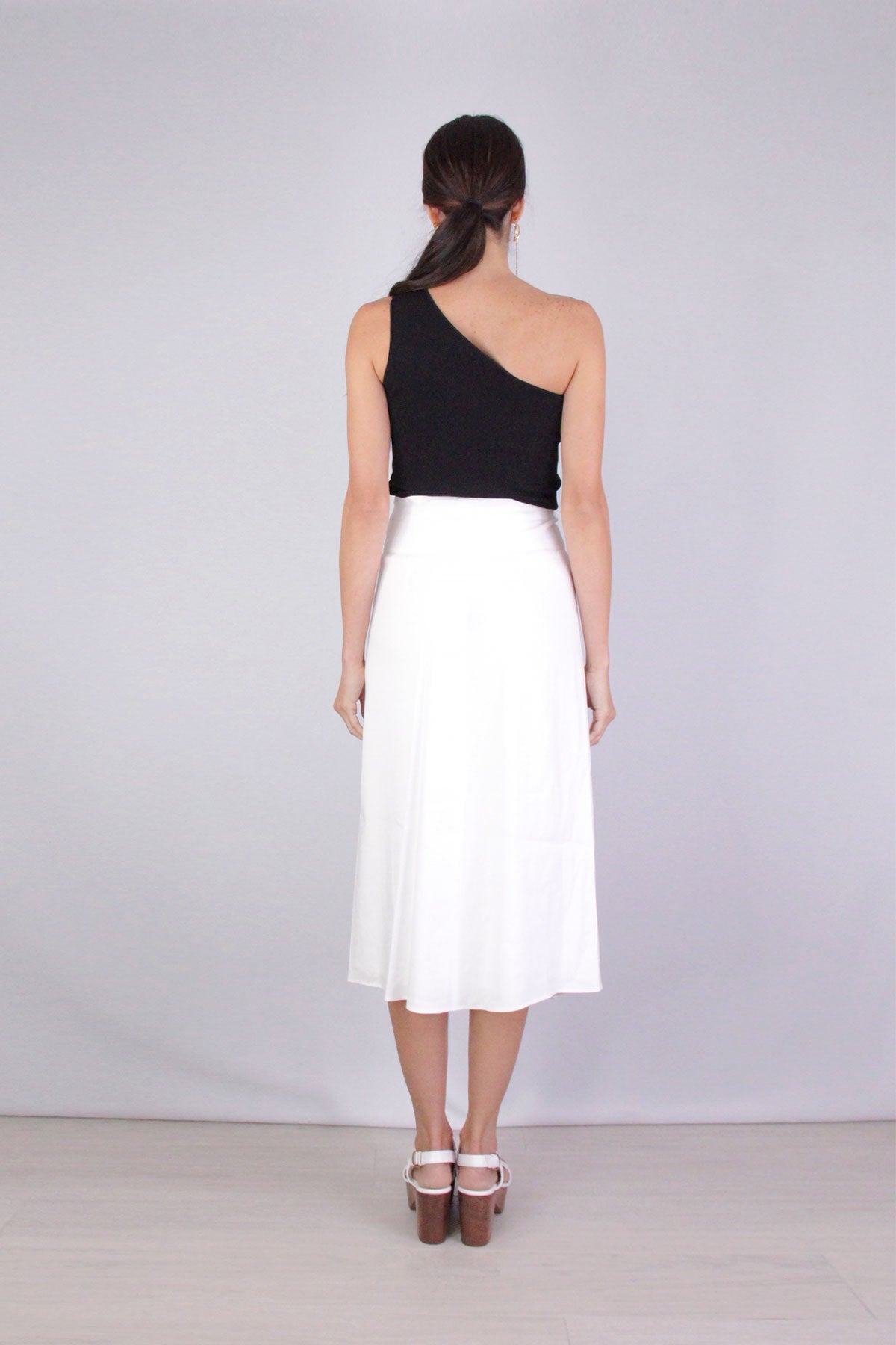 Tie Front Linen Skirt in Optic White - shop-olivia.com