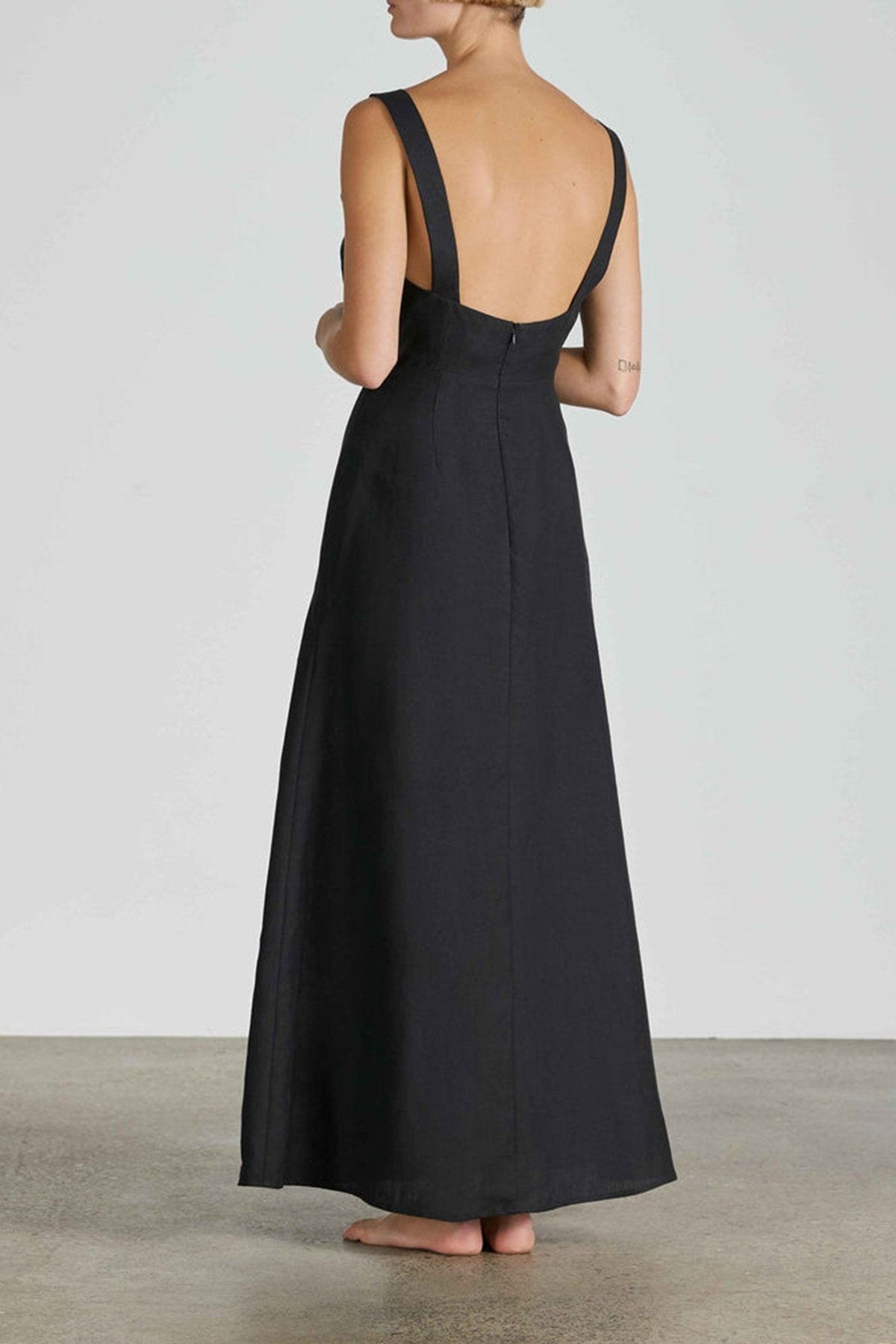 Tobago Organic Linen Dress in Black - shop-olivia.com