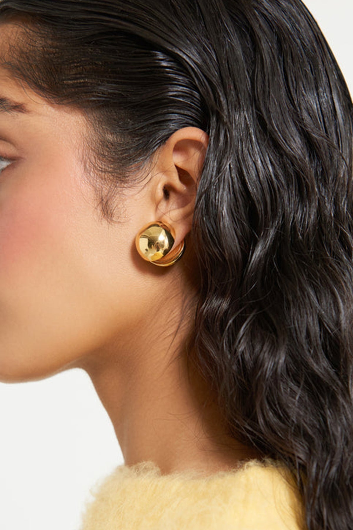 Urbi Earring in Gold - shop-olivia.com
